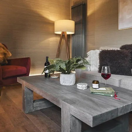 Scar View - Getaway For Two - Ridgestone * Underbarrow
