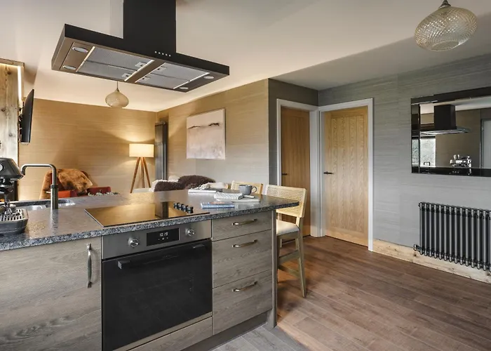 Scar View - Getaway For Two - Ridgestone