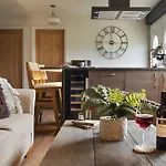 Holiday home Scar View - Getaway For Two - Ridgestone Underbarrow